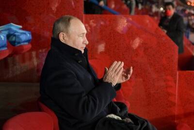 МОК требует от Путина вернуть олимпийский орден