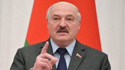 Лукашенко заявил, что Беларусь привела в готовность ПВО