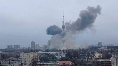 В Киеве прогремели взрывы в районе столичной телебашни