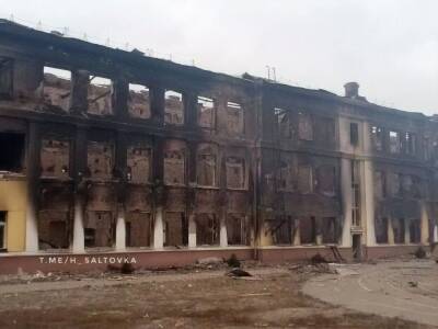 В Украине с начала вторжения повреждено более 80 учебных заведений и больниц – Арестович