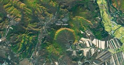 В форме полумесяца. На Земле нашли самый большой кратер за последние 100 тысяч лет - focus.ua - Украина - Китай - провинция Хэйлунцзян