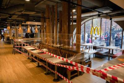 Россияне без трусов и с остатками из McDonald's: итоги на экономическом фронте 9 марта
