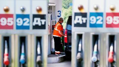 Цена бензина в Таджикистане достигла 12,2 сомони за литр