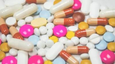 Названы сроки дефицита лекарств в российских аптеках