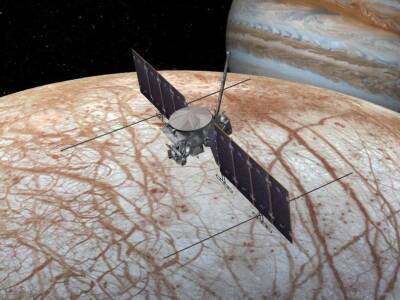 В NASA начали сборку космического аппарата Europa Clipper