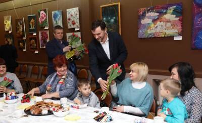 Глава Раменского Неволин встретился с беженцами из ДНР и ЛНР