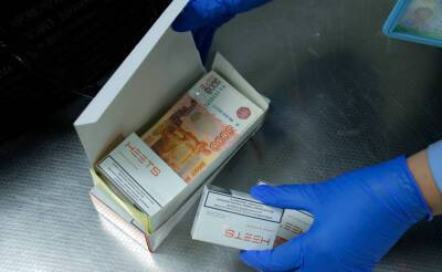 В аэропорту Ташкента поймали еще одного валютного контрабандиста. Он пытался вывезти свыше 1,8 млн рублей