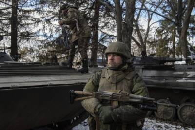 Песков: на Украине целями станут все, кто атакует с оружием в руках российских военных