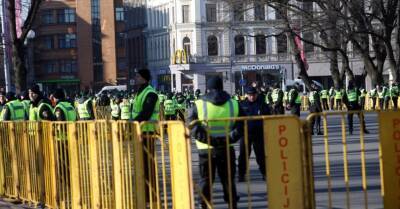 Мероприятия 16 марта и 9 мая: глава полиции самоуправления Риги не видит особых рисков безопасности