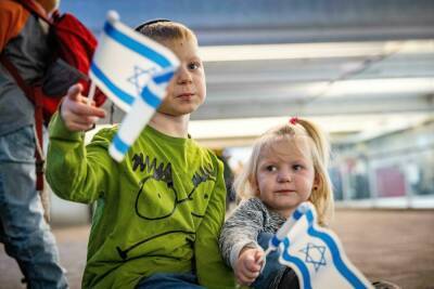 Израиль ищет жилье для 50,000 новых репатриантов из Украины и России