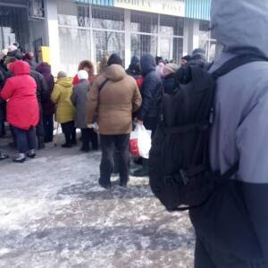В каких отделениях Укрпочты можно получить гуманитарную помощь в Харькове