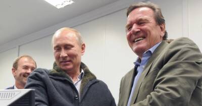 Экс-канцлер ФРГ Герхард Шредер прибыл в Москву для переговоров с Путиным, — Politico