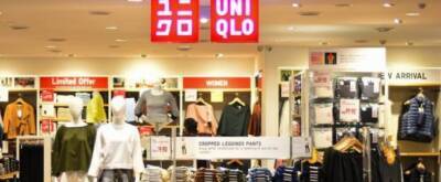 Японская компания Uniqlo приостанавливает работу в России после обещания остаться на рынке