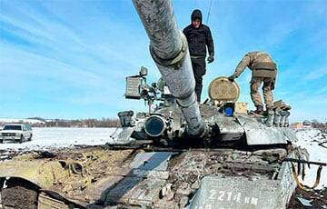 Тероборона Полтавской области захватила три танка оккупантов и передала их ВСУ