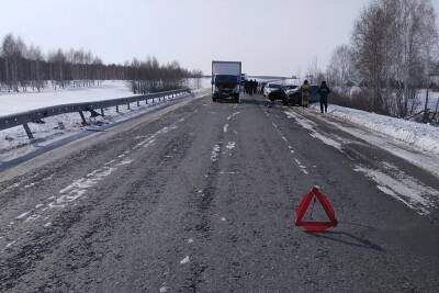 В тройном ДТП на зауральской трассе пострадала женщина