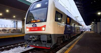 Какие эвакуационные поезда будут ходить 11 марта: информация "Укрзалізниці"