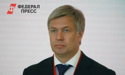 Ульяновский губернатор Русских призвал отказаться от аккаунтов в Instagram и Facebook