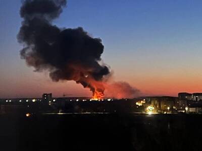 На видео попало уничтожение украинских аэродромов в Луцке и Ивано-Франковске