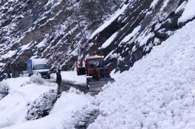 В горах Дагестана из-за схода лавин заблокированы две республиканские дороги - etokavkaz.ru - респ. Дагестан