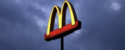 McDonald's временно приостанавливает работу России по техническим причинам с 14 марта