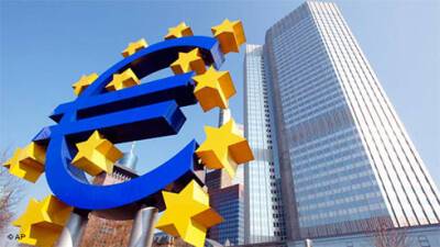 ЕЦБ ищет способы позволить украинским беженцам обменять гривны на евро