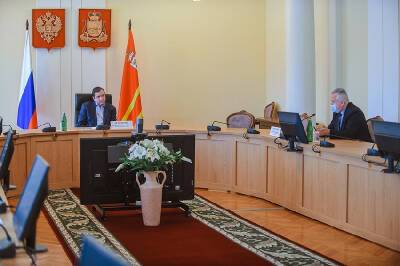Алексей Островский провел рабочую встречу с главой Кардымовского района
