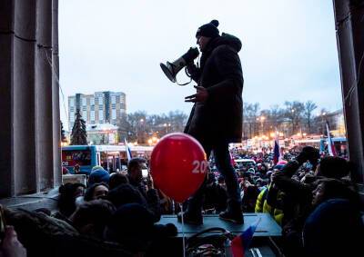 Навальный вновь призвал россиян выходить на акции против войны