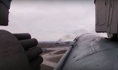 Минобороны опубликовало видео уничтожения бронетехники украинских военных