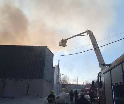 Прокуратура начала проверку по факту пожара на промзоне в Кудьме