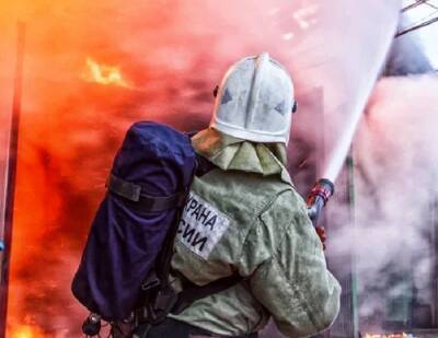 6 пожарных выезжали ночью тушить пожар в Смоленской области - rabochy-put.ru - Смоленская обл.