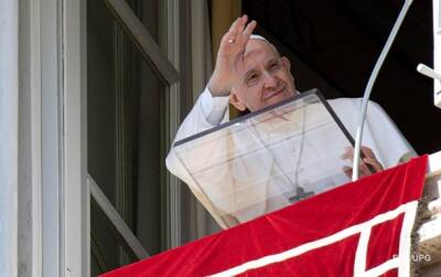 Папа Римский призвал РФ "прекратить резню" в Мариуполе