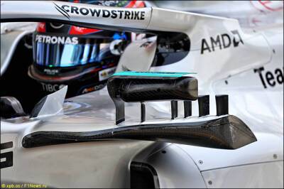 Зеркала Mercedes обсудят в FIA