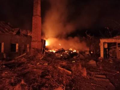 На Житомирщині ракетним ударом окупантів знищено 7 будівель, постраждали люди