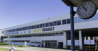 Renault боится покинуть российский авторынок: названа причина