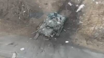 ВСУ уничтожили колонну танков РФ и пункт управления артиллерией