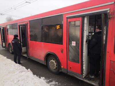 70-летний кондуктор сломала позвоночник в ДТП в Нижнем Новгороде