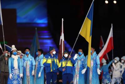 Сборной Украины запрещали выйти на закрытие Паралимпиады в масках с надписью "мир"