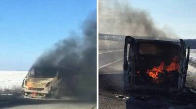На выезде из Изюма оккупанты расстреляли частный микроавтобус