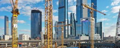 Сергей Собянин проинспектировал строительство бизнес-центра в Москва-Сити