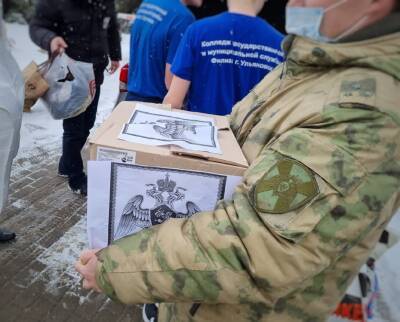 Ульяновские росгвардейцы организовали сбор гуманитарной помощи беженцам