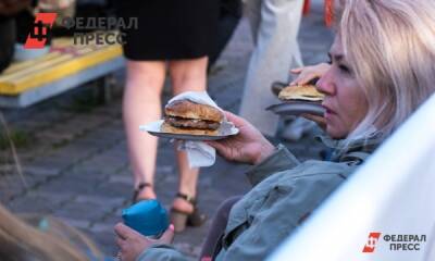 Самые дешевые гамбургеры Сибири нашлись в Омской области и Хакасии
