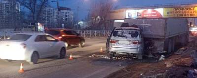 В Октябрьском районе Новосибирска в ДТП с грузовиком погибли три человека