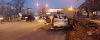 В Новосибирске в ДТП с грузовиком погибли три человека