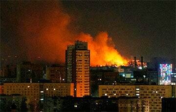 В Киеве прозвучали мощные взрывы в нескольких районах