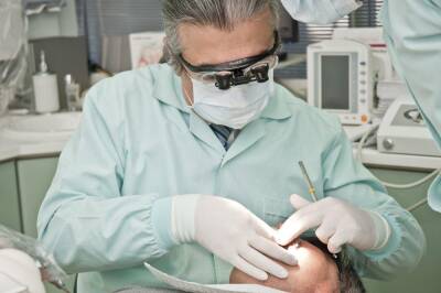 ФАС предупредила новосибирские стоматологии о недопущении повышения цен