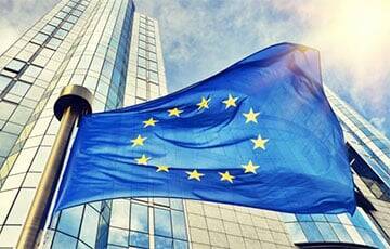 Евросоюз утвердил четвертый пакет санкций против РФ