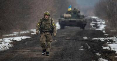 Украинские военные перешли в контрнаступление на некоторых направлениях, – Залужный
