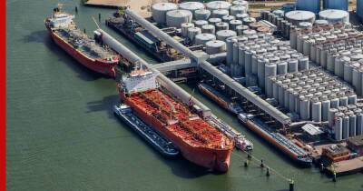 В Минфине сообщили о росте экспортных пошлин на нефть и сжиженный газ
