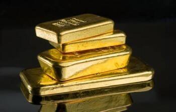 Банк России приостанавливает покупку золота у банков