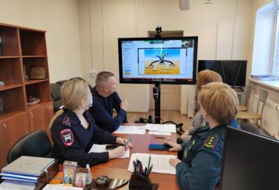 Во Всеволожском районе провели родительское собрание по пожарной безопасности детей